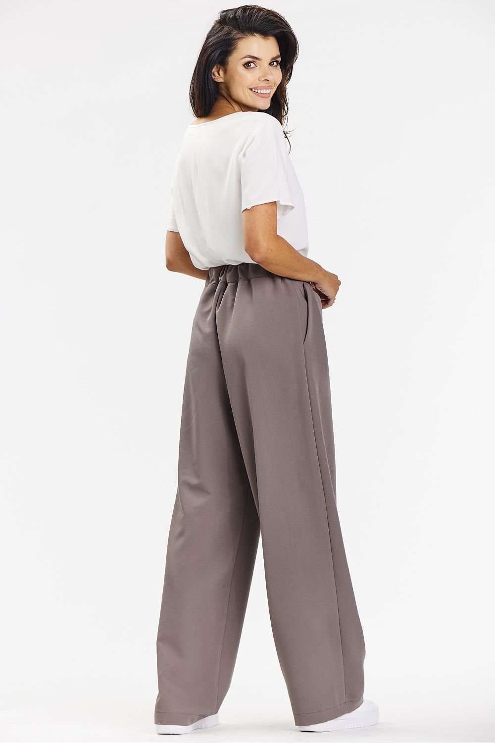 Women trousers awama brown